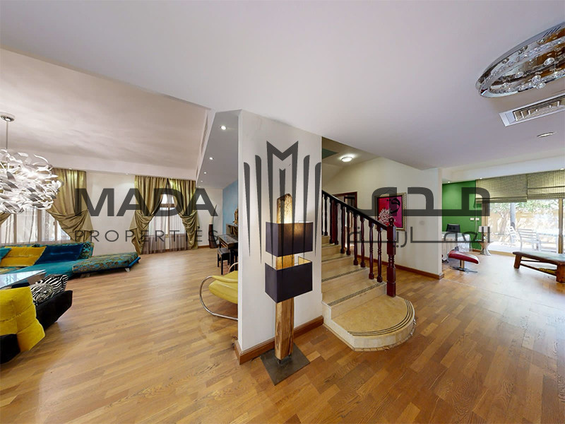 Huge Layout | Vacant | 5 bed +Maid