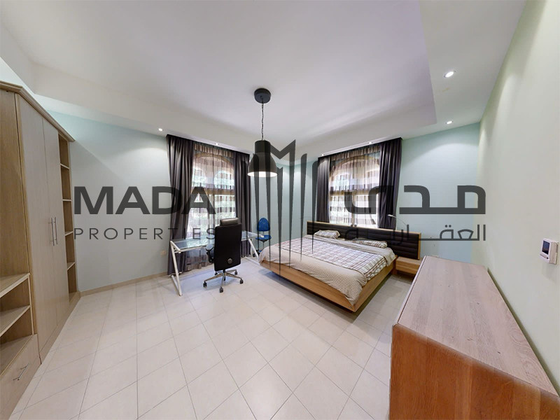 Huge Layout | Vacant | 5 bed +Maid