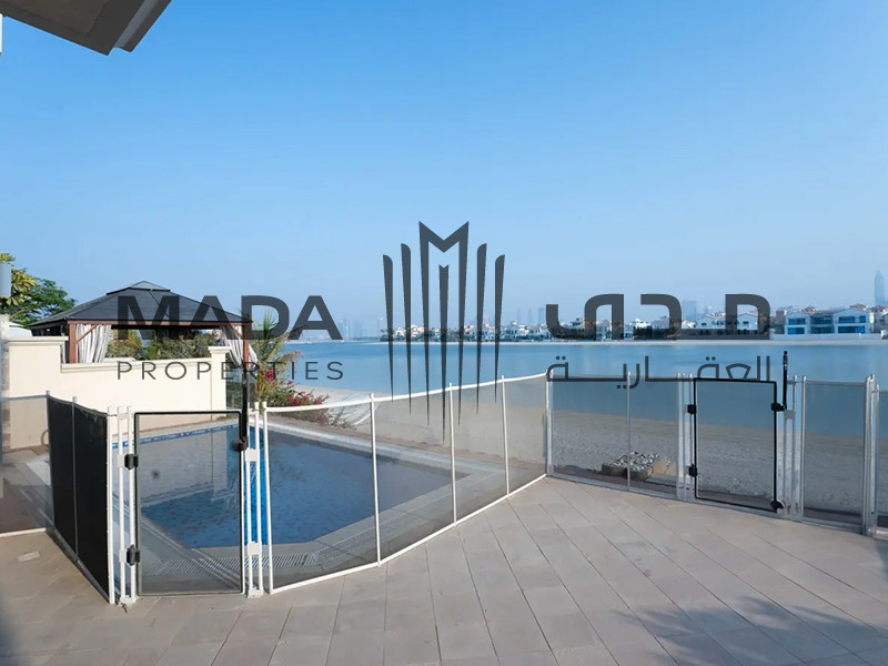 Direct Beach access | Vacant | Private Pool