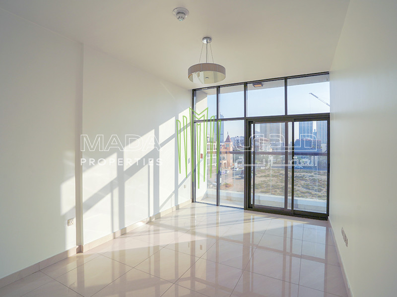 Spacious | Bright | Luxurious | Vacant