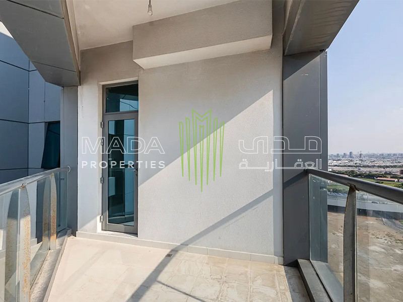 Spacious and Bright | Vacant | Big Balcony