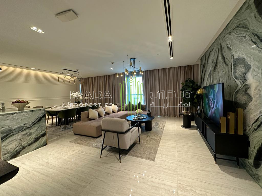 Luxurious | High Floor | Water View