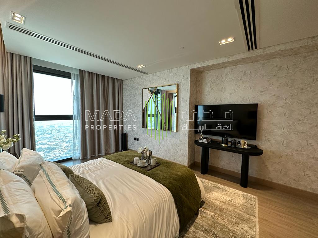 Luxurious | High Floor | Water View