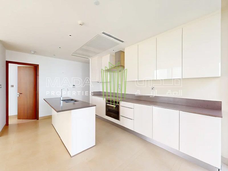 High Floor | Marina View | Lightful
