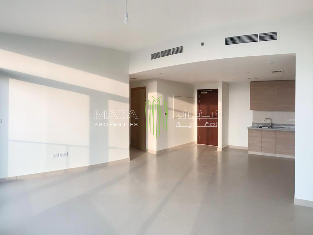 Exquisite | Stunning | Middle Floor