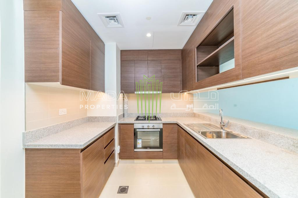 Exquisite | Stunning | Middle Floor