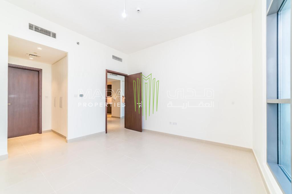 Exquisite | Stunning | Middle Floor