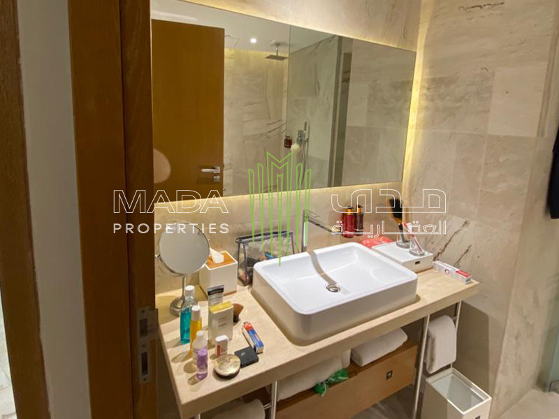 Luxurious | Very High Floor | Skyline Views