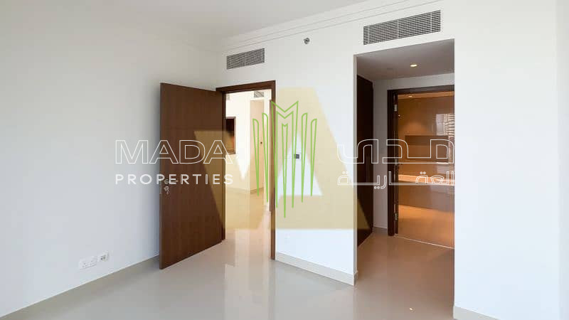 High Floor | Vacant | Large Layout