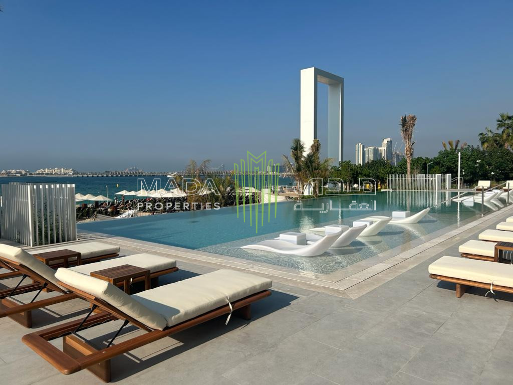 Vacant | Sea View | High floor.