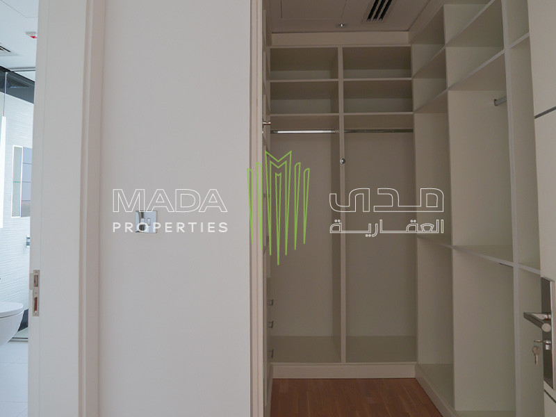 Spacious Layout |  Bright | Luxurious
