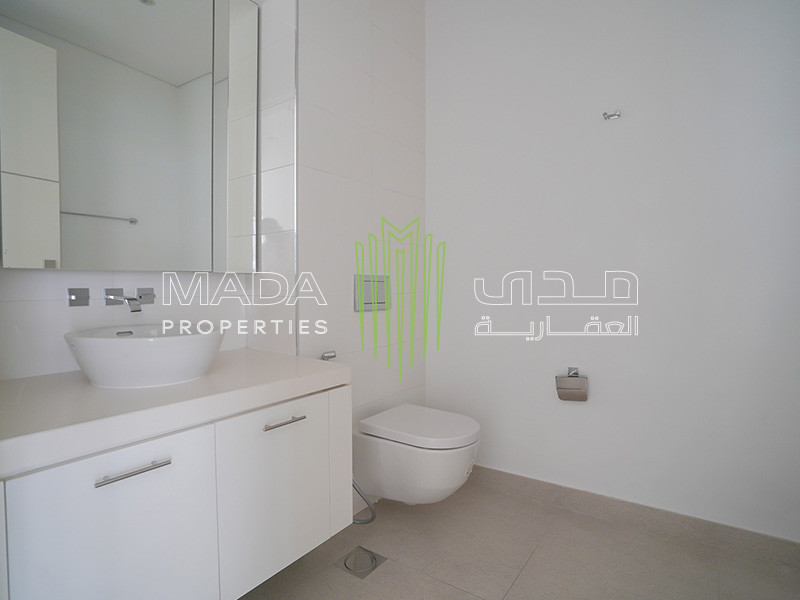 Spacious Layout |  Bright | Luxurious